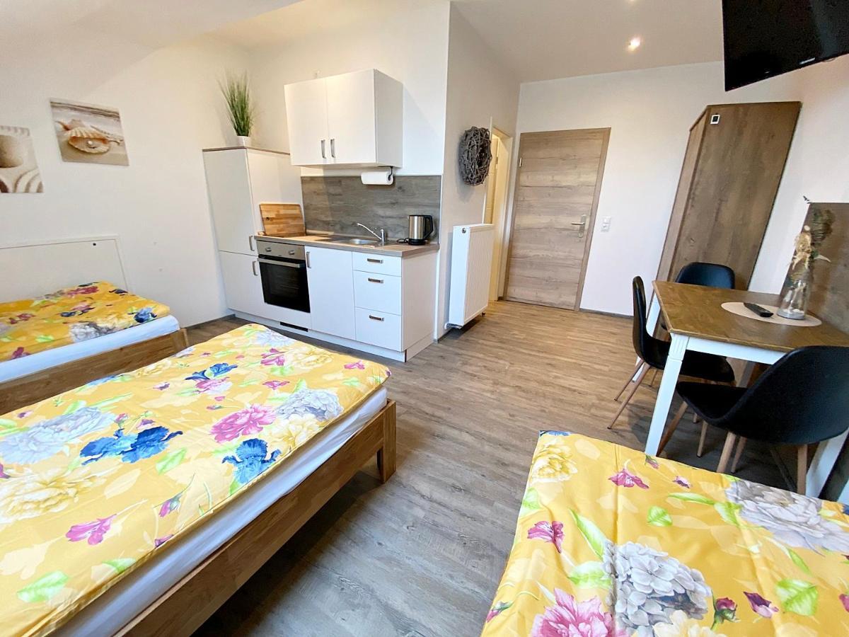 Seehaus Mamming - Hotel - Schlaffaesser - Biergarten - Camping Exterior foto
